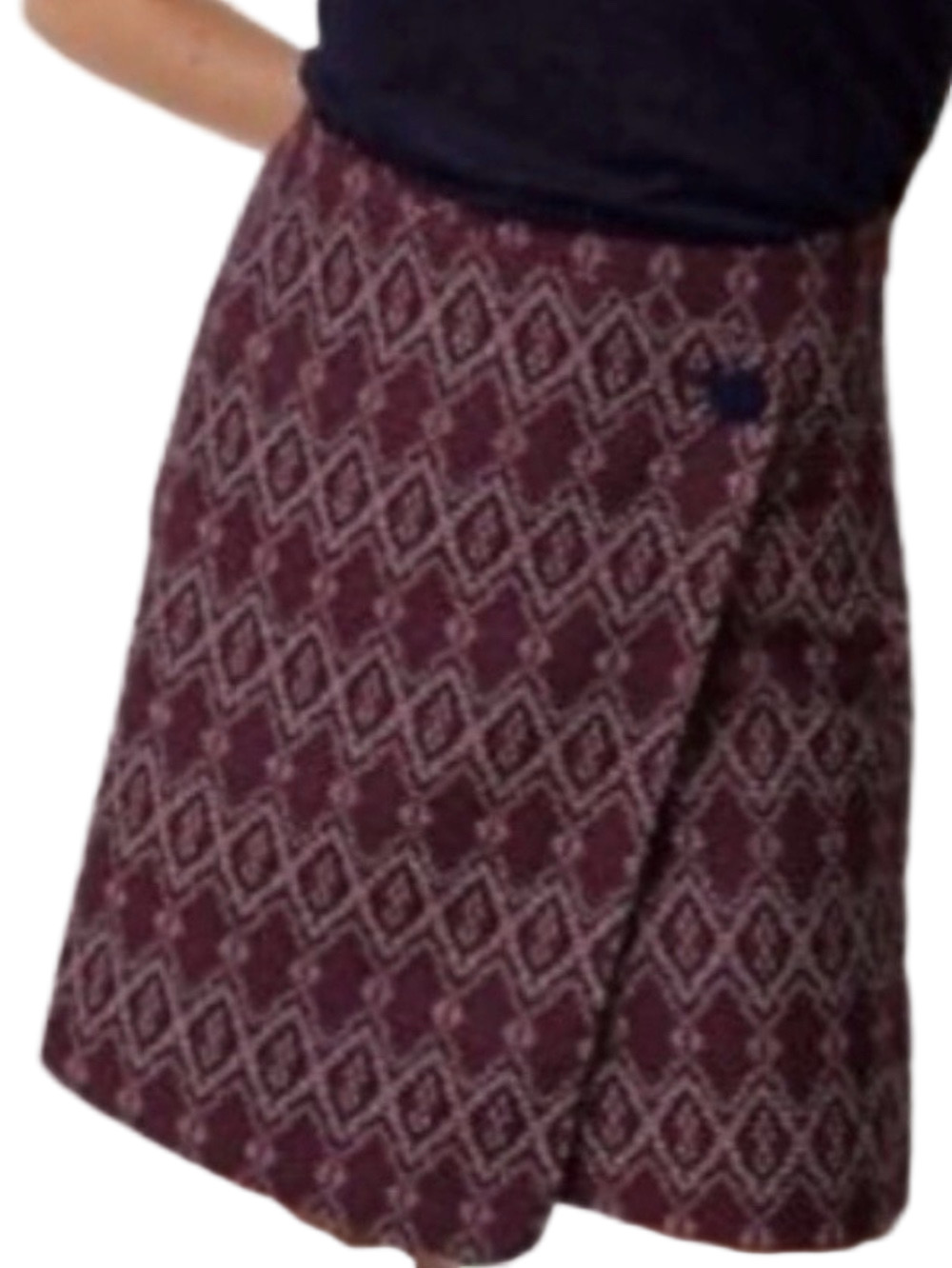 Ann Taylor Loft jacquard geometric diamond faux wrap skirt with button. Size 4